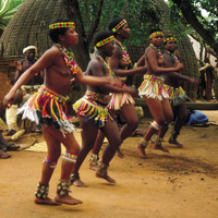 zulu women dancing at shakaland